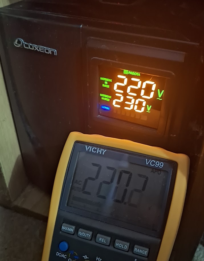Огляд стабілізатора Luxeon EDR-2000VA (1400 Вт)